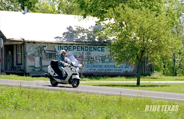 FM 390 winds through rolling pasturelands and through small towns historic in the founding of Texas, like Independence. 