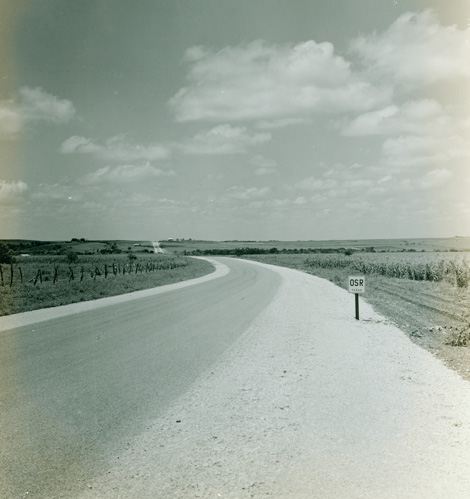 The Old San Antonio Road near Bastrop, July 1941 Bastrop County project files, Texas Highway Department Records, Archives and Information Services Division, Texas State Library and Archives.